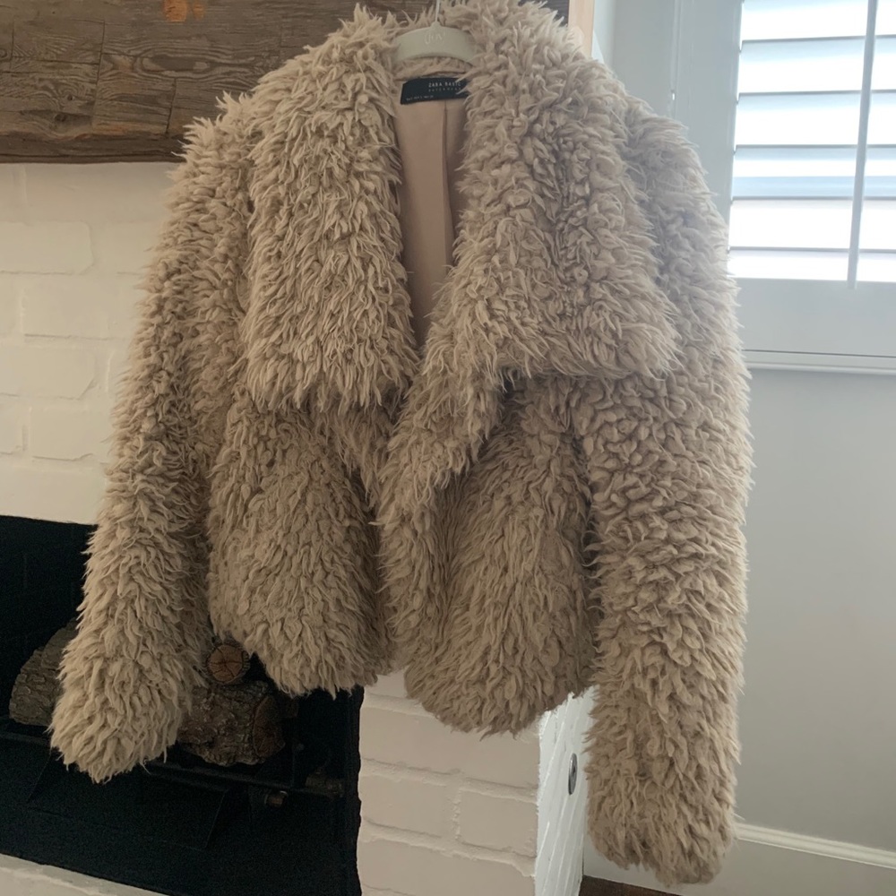 zara fuzzy coat